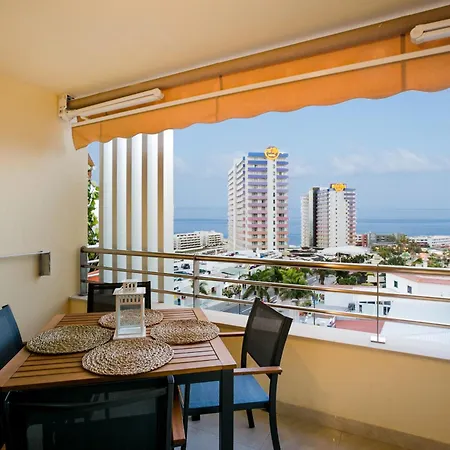 422 Quiet, Beautiful Flat With Sea View *