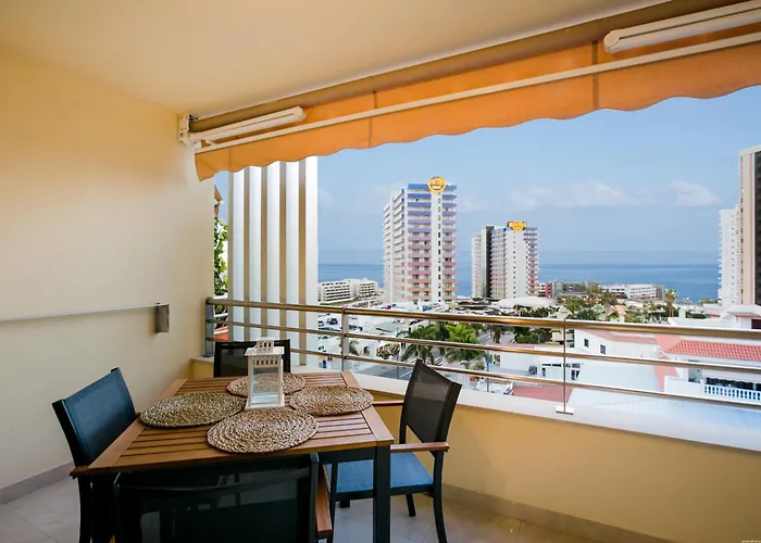 422 Quiet, Beautiful Flat With Sea View *