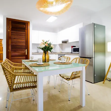 422 Quiet, Beautiful Flat With Sea View