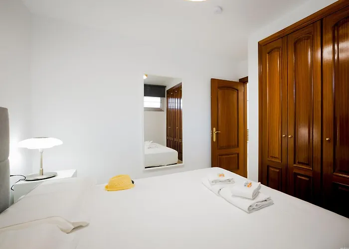 422 Quiet, Beautiful Flat With Sea View Apartment